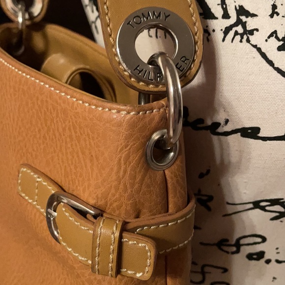 Tommy Hilfiger Small Carryon bag - Picture 2 of 6